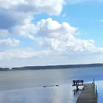 Fischstuebchen Neeberg 4 - Schwalbennest * Krummin