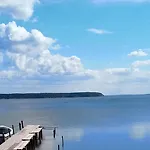 Fischstuebchen Neeberg 4 - Schwalbennest * Krummin