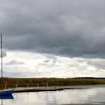 Fischstuebchen Neeberg 4 - Schwalbennest Casa vacanze Krummin