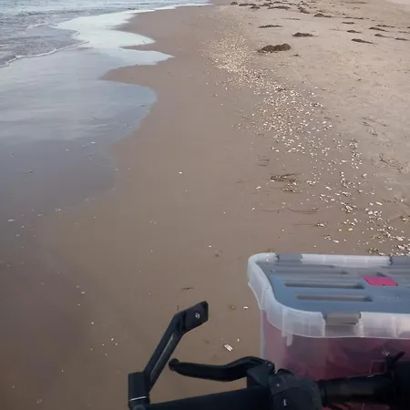 Feriehus Fischstuebchen Neeberg 4 - Schwalbennest Krummin