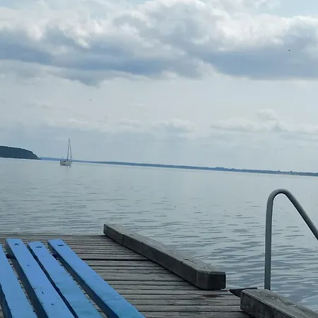 Fischstuebchen Neeberg 4 - Schwalbennest Krummin