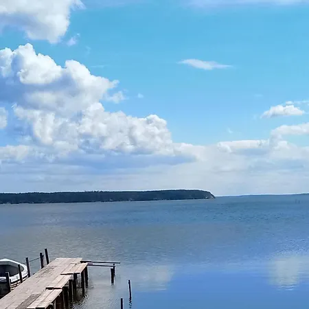 Fischstuebchen Neeberg 4 - Schwalbennest * Krummin