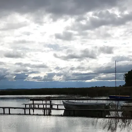 Fischstuebchen Neeberg 4 - Schwalbennest בית נופש