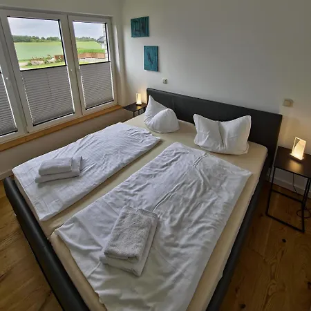 Feriehus Fischstuebchen Neeberg 4 - Schwalbennest *