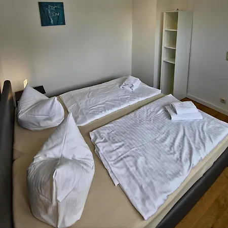 Fischstuebchen Neeberg 4 - Schwalbennest בית נופש *