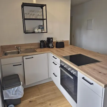 Holiday home Fischstuebchen Neeberg 4 - Schwalbennest Krummin