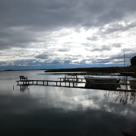 Fischstuebchen Neeberg 4 - Schwalbennest