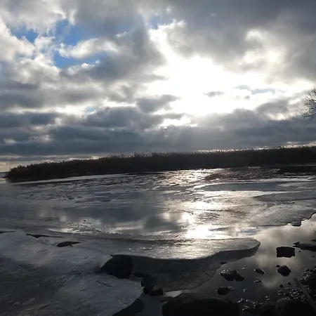 Fischstuebchen Neeberg 4 - Schwalbennest *