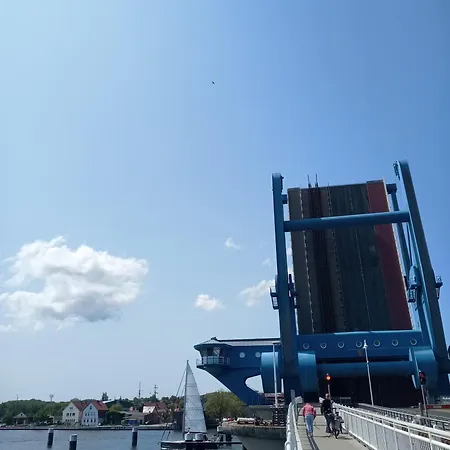 בית נופש Fischstuebchen Neeberg 4 - Schwalbennest *