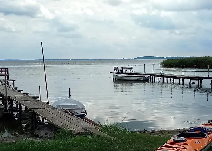 Dom wakacyjny Fischstuebchen Neeberg 4 - Schwalbennest Krummin