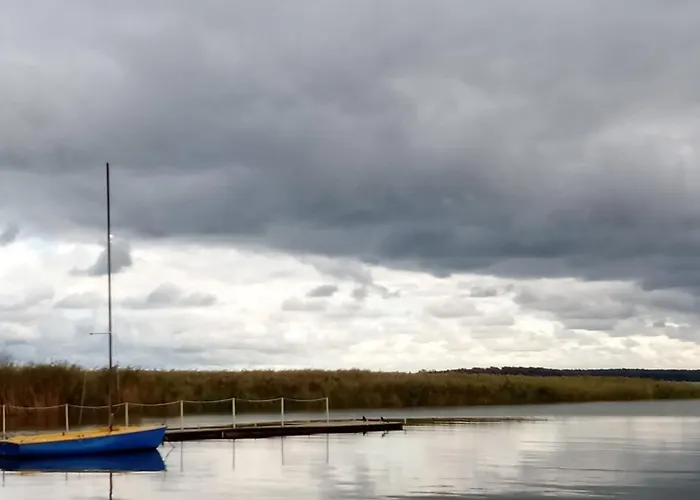 Fischstuebchen Neeberg 4 - Schwalbennest Dom wakacyjny Krummin