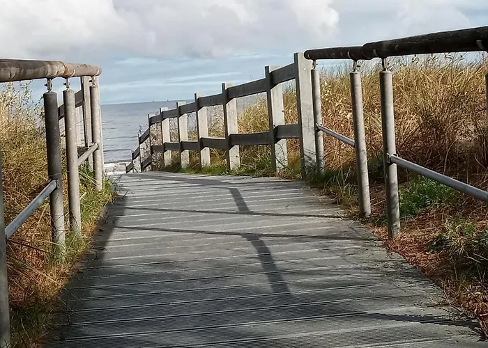 Dom wakacyjny Fischstuebchen Neeberg 4 - Schwalbennest