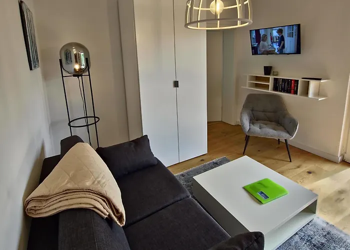 Fischstuebchen Neeberg 4 - Schwalbennest * Krummin