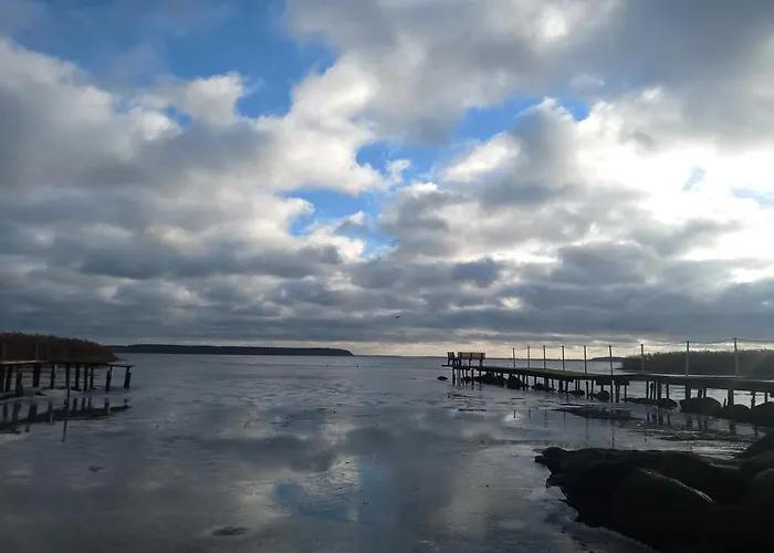 Dom wakacyjny Fischstuebchen Neeberg 4 - Schwalbennest